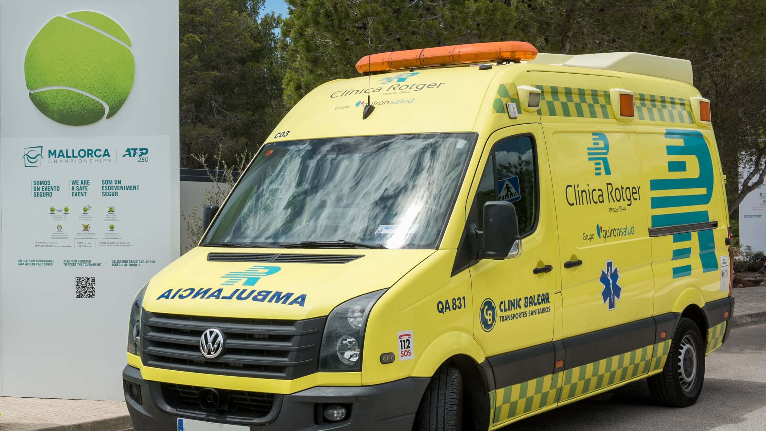 Nueva ambulancia de Quirónsalud en Baleares Transportes Clinic Balear